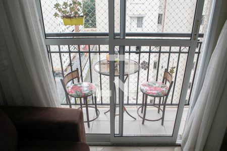 Sala de apartamento à venda com 3 quartos, 60m² em Jardim Íris, São Paulo