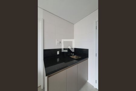 Sala/cozinha de apartamento para alugar com 1 quarto, 34m² em Jardim da Gloria, São Paulo