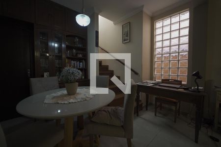 Sala de casa para alugar com 2 quartos, 135m² em Parque da Lapa, São Paulo