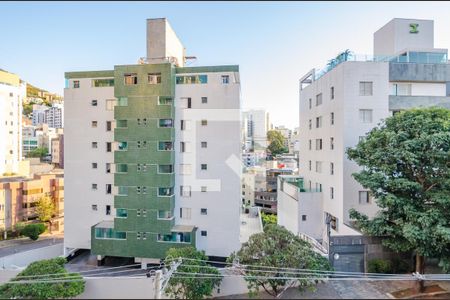 Sala de apartamento para alugar com 3 quartos, 145m² em Buritis, Belo Horizonte