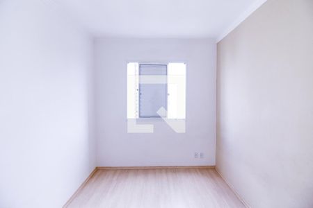 Quarto 1 de apartamento para alugar com 2 quartos, 47m² em Parque São Lourenço, São Paulo