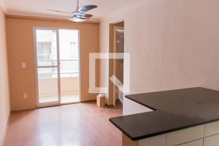 Sala de apartamento para alugar com 2 quartos, 48m² em Jardim Vista Alegre, Ferraz de Vasconcelos