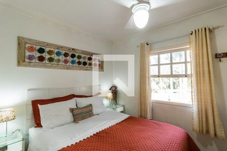 Suite de casa de condomínio para alugar com 3 quartos, 260m² em Jardim Monte Alegre, São Paulo