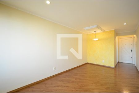 Sala de apartamento para alugar com 2 quartos, 56m² em Vila Alexandria, São Paulo