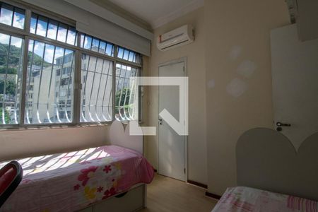 Quarto de apartamento à venda com 2 quartos, 65m² em Copacabana, Rio de Janeiro