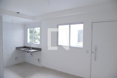 Cozinha de apartamento à venda com 2 quartos, 41m² em Parque Cisper, São Paulo