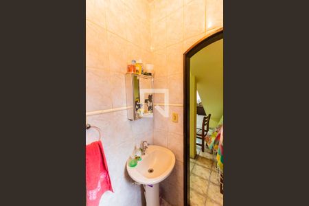 Lavabo de casa para alugar com 4 quartos, 205m² em Parque Marajoara, Santo André