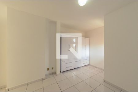 Suíte de apartamento para alugar com 1 quarto, 72m² em Centro, Campinas