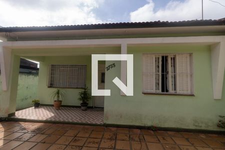 Fachada  de casa à venda com 3 quartos, 286m² em Vila Linda, Santo André