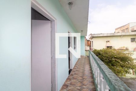 varanda  de casa à venda com 3 quartos, 286m² em Vila Linda, Santo André