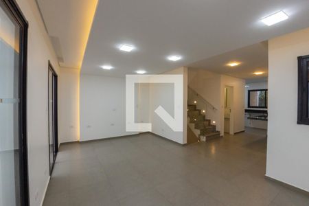 Sala de casa para alugar com 3 quartos, 165m² em Vila Ester , São Paulo