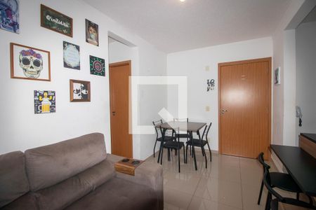 Sala de apartamento à venda com 2 quartos, 43m² em Protásio Alves, Porto Alegre