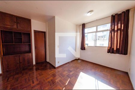 Sala de apartamento para alugar com 3 quartos, 101m² em São Pedro, Belo Horizonte