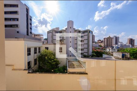 Vista de apartamento para alugar com 3 quartos, 101m² em São Pedro, Belo Horizonte