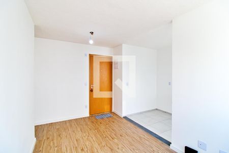 Sala de apartamento para alugar com 2 quartos, 44m² em Parque Reboucas, São Paulo