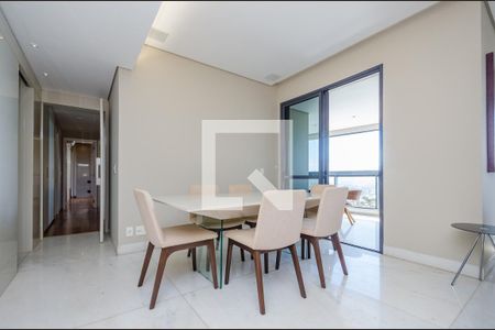 Sala de apartamento para alugar com 4 quartos, 152m² em Belvedere, Belo Horizonte