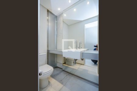 Lavabo de apartamento para alugar com 4 quartos, 152m² em Belvedere, Belo Horizonte