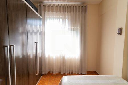 Quarto 1 de apartamento para alugar com 2 quartos, 45m² em Vila Isabel, Rio de Janeiro