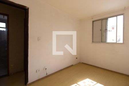 Quarto 1 de apartamento para alugar com 2 quartos, 52m² em Vila Sílvia, São Paulo