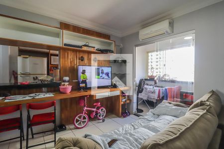 Sala de apartamento para alugar com 2 quartos, 61m² em Jardim Nova Esperanca, Goiânia