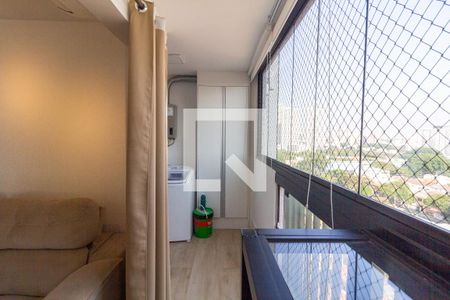 Varanda da Sala de apartamento à venda com 2 quartos, 52m² em Presidente Altino, Osasco