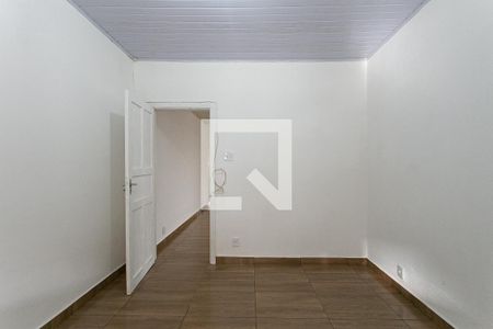 Quarto 1 de casa para alugar com 2 quartos, 120m² em Vila Canero, São Paulo