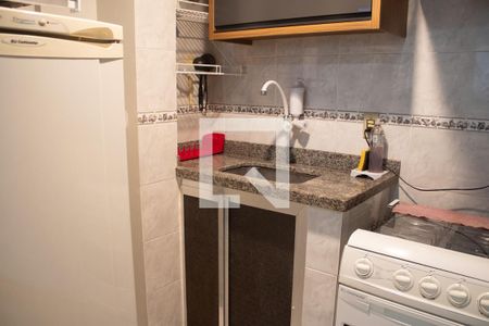 Cozinha de apartamento à venda com 1 quarto, 40m² em Botafogo, Rio de Janeiro