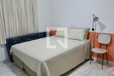 Quarto  de apartamento para alugar com 1 quarto, 60m² em Vila Alzira, Guarujá