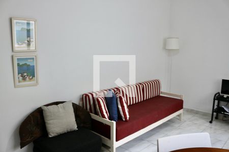 Sala de apartamento para alugar com 1 quarto, 60m² em Vila Alzira, Guarujá