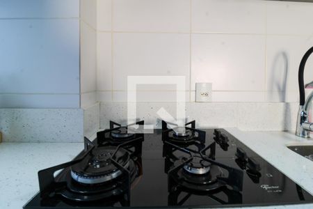 Detalhe cozinha de apartamento para alugar com 3 quartos, 76m² em Marechal Rondon, Canoas