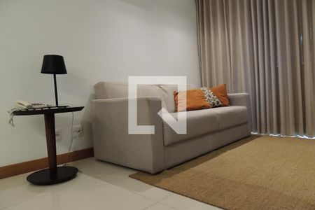 Sala de apartamento para alugar com 1 quarto, 37m² em Jacarepaguá, Rio de Janeiro