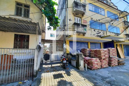 Fachada de casa de condomínio à venda com 1 quarto, 39m² em Rocha, Rio de Janeiro