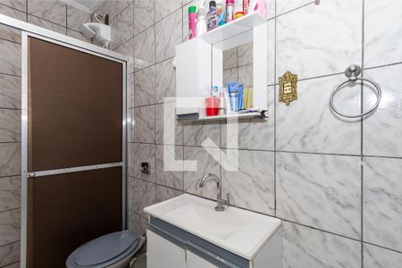 Banheiro da Suíte de casa à venda com 3 quartos, 120m² em Parque Guarani, Várzea Paulista