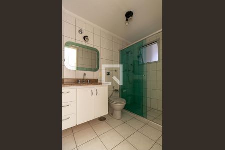 Banheiro de apartamento à venda com 1 quarto, 55m² em Bela Vista, São Paulo