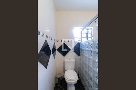 Casa à venda com 250m², 3 quartos e 3 vagas Casa à venda com 250m², 3 quartos e 3 vagasBanheiro da Suíte 3