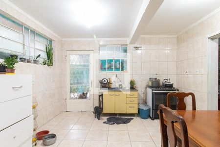 Casa à venda com 250m², 3 quartos e 3 vagas Casa à venda com 250m², 3 quartos e 3 vagasCozinha