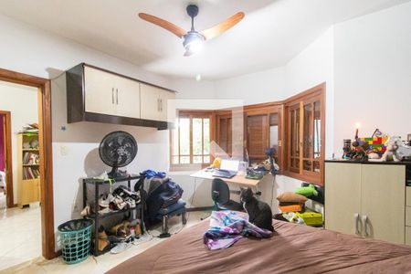 Casa à venda com 250m², 3 quartos e 3 vagas Casa à venda com 250m², 3 quartos e 3 vagasQuarto 2 - Suíte