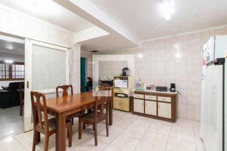Casa à venda com 250m², 3 quartos e 3 vagas Casa à venda com 250m², 3 quartos e 3 vagasCozinha