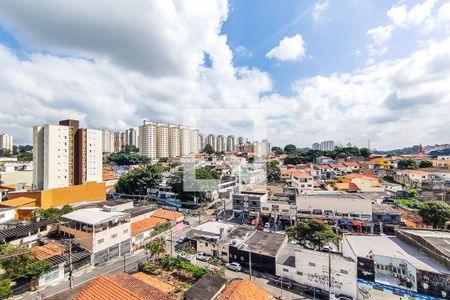 Vista  de apartamento para alugar com 3 quartos, 74m² em Jardim Bom Tempo, Taboão da Serra