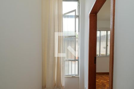 Sala de apartamento para alugar com 2 quartos, 50m² em Tijuca, Rio de Janeiro