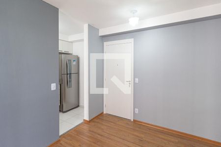 Sala de apartamento para alugar com 2 quartos, 47m² em Padroeira, Osasco
