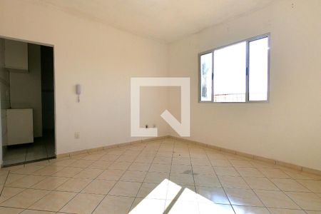 Sala de apartamento para alugar com 2 quartos, 95m² em Vila Hulda, Guarulhos