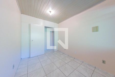 Quarto 2 de casa para alugar com 2 quartos, 60m² em Medianeira, Porto Alegre