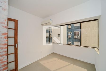 Quarto de apartamento à venda com 1 quarto, 37m² em Passo D’areia, Porto Alegre