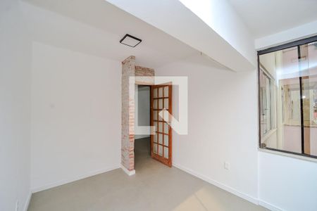 Quarto de apartamento à venda com 1 quarto, 37m² em Passo D’areia, Porto Alegre