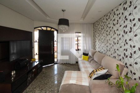 Sala de casa à venda com 3 quartos, 330m² em Vila Portuguesa, São Paulo