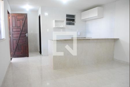 Sala de casa para alugar com 1 quarto, 50m² em Stella Maris, Salvador