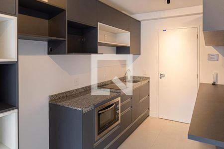 Cozinha de kitnet/studio à venda com 1 quarto, 24m² em Consolação, São Paulo