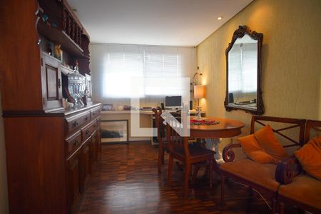 Sala de apartamento à venda com 4 quartos, 213m² em Auxiliadora, Porto Alegre