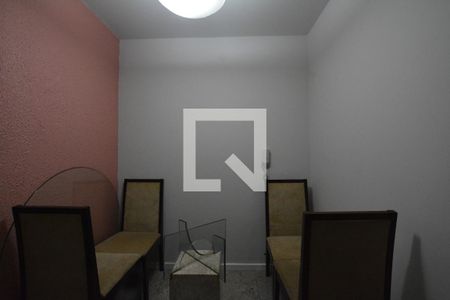 Sala de apartamento para alugar com 3 quartos, 70m² em Irajá, Rio de Janeiro